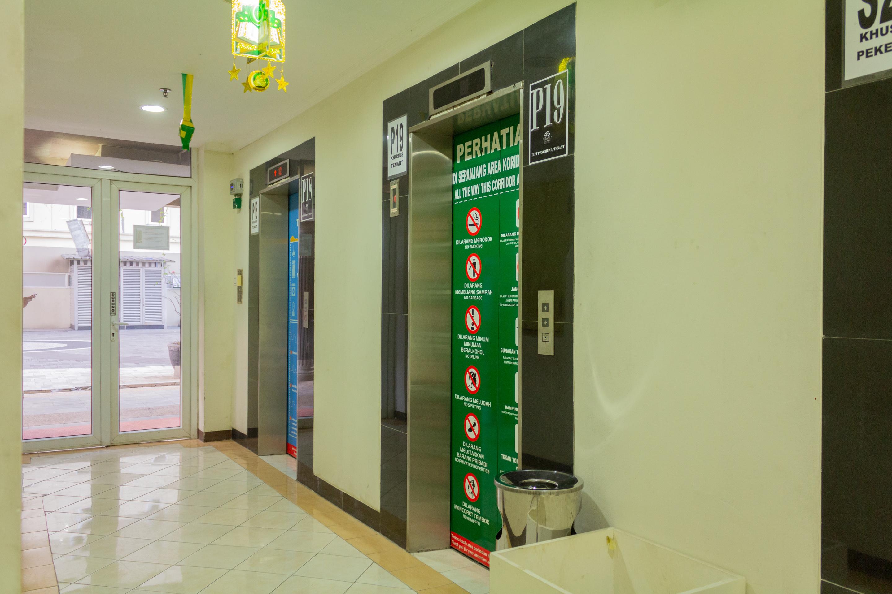 Collection O 6 Grand Palace Kemayoran Jakarta Exterior foto
